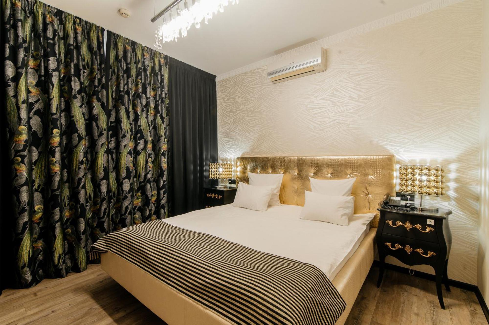 Weekend Boutique Hotel Chisinau Eksteriør bilde