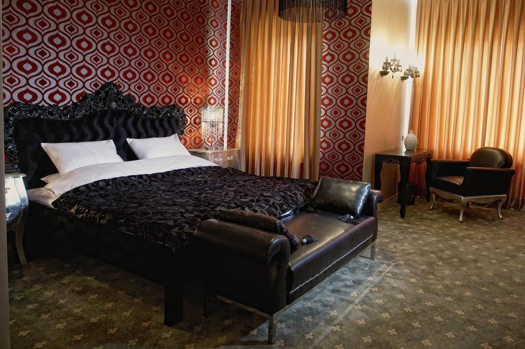 Weekend Boutique Hotel Chisinau Eksteriør bilde