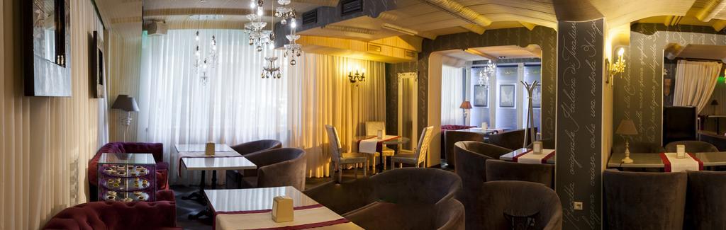 Weekend Boutique Hotel Chisinau Eksteriør bilde