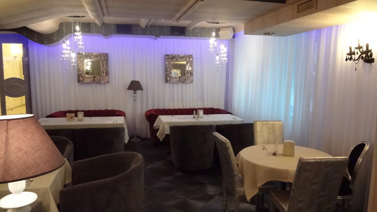 Weekend Boutique Hotel Chisinau Eksteriør bilde